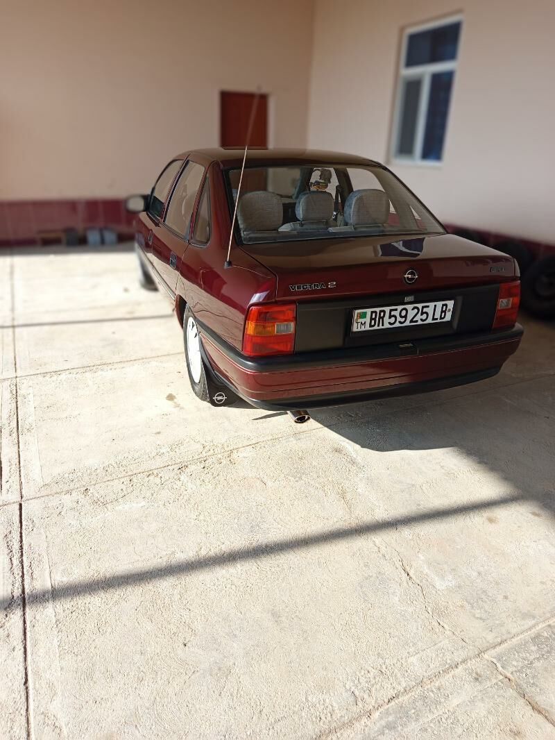 Opel Vectra 1991 - 47 000 TMT - Сакар - img 9