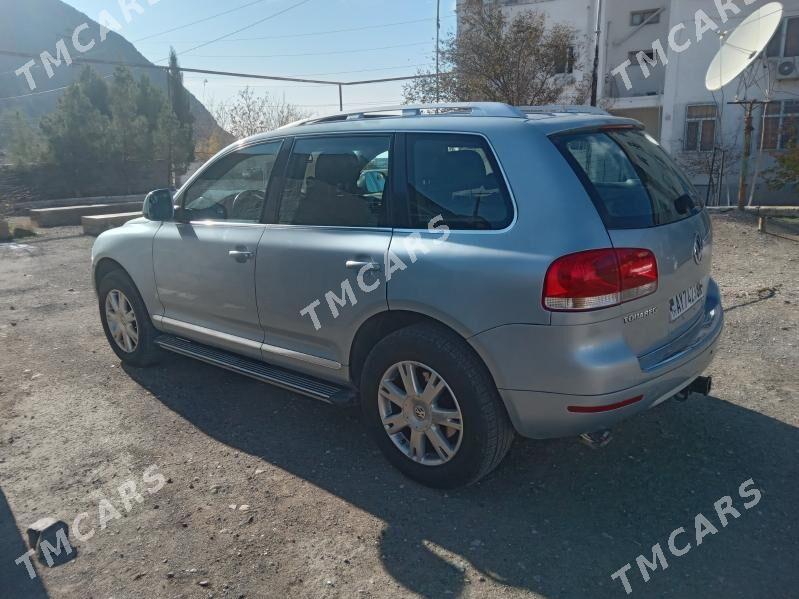 Volkswagen Touareg 2005 - 135 000 TMT - Туркменбаши - img 4