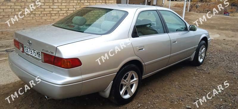 Toyota Camry 2001 - 120 000 TMT - Мары - img 3