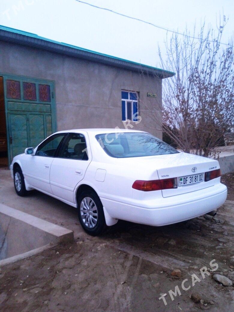 Toyota Camry 2001 - 130 000 TMT - Кёнеургенч - img 4