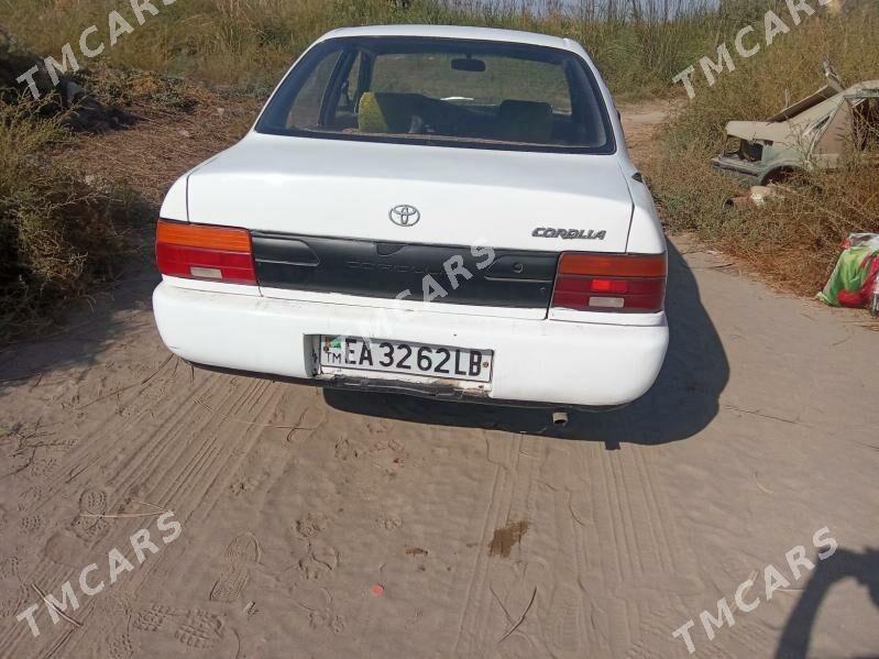 Toyota Corolla 1994 - 25 000 TMT - Керки - img 3