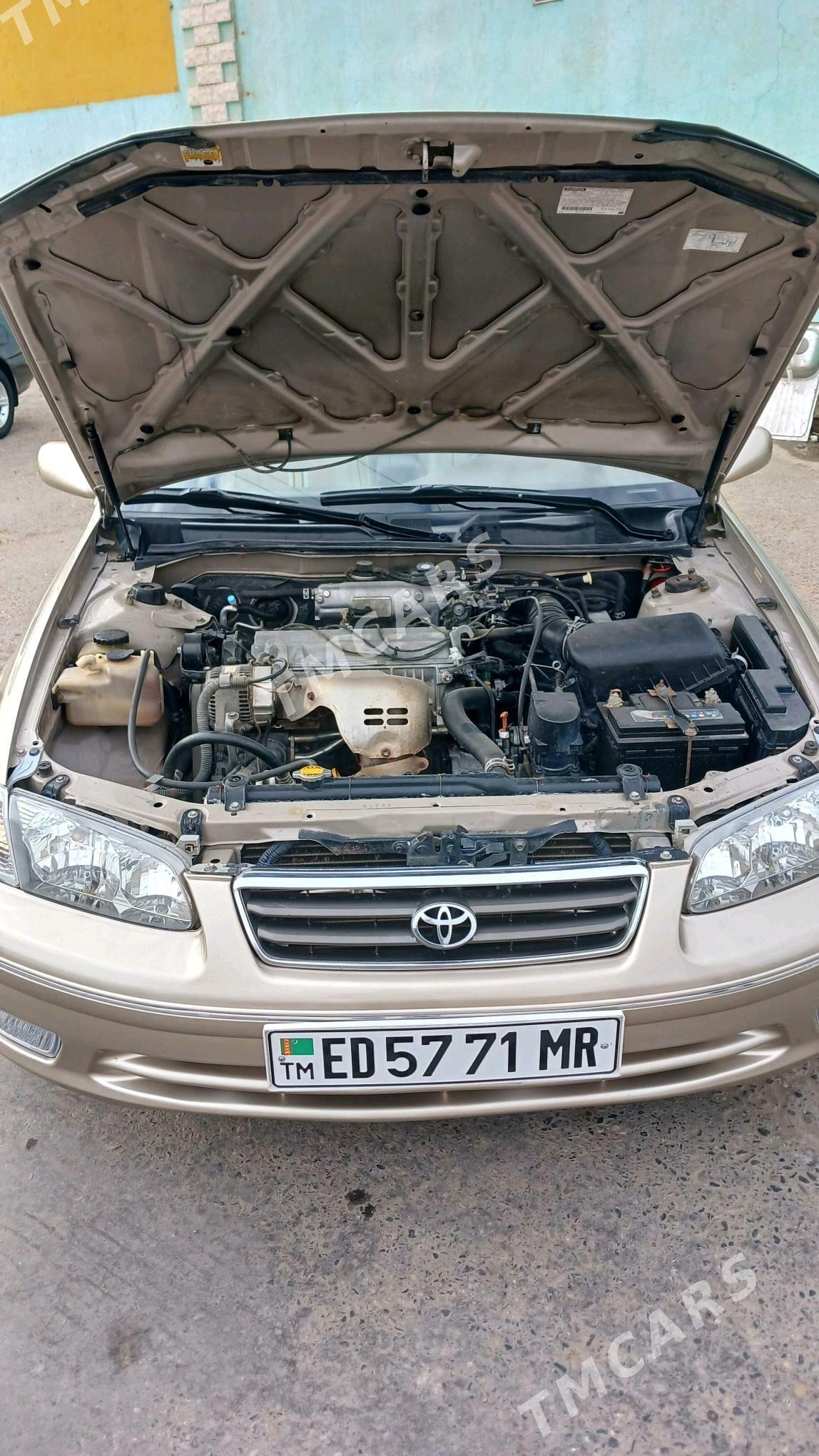 Toyota Camry 2000 - 125 000 TMT - Мары - img 7