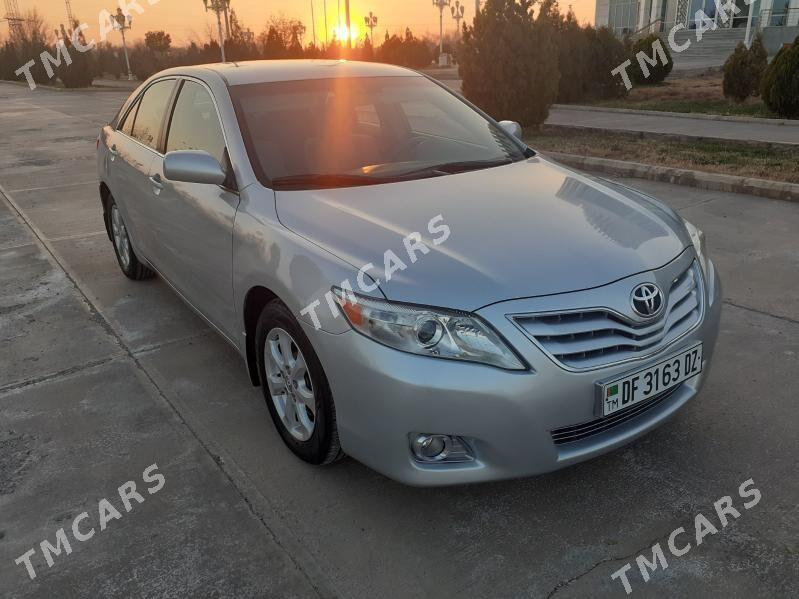 Toyota Camry 2010 - 180 000 TMT - Дашогуз - img 3