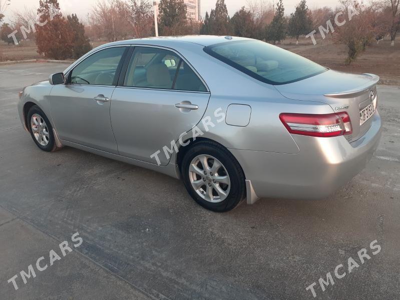 Toyota Camry 2010 - 180 000 TMT - Дашогуз - img 4