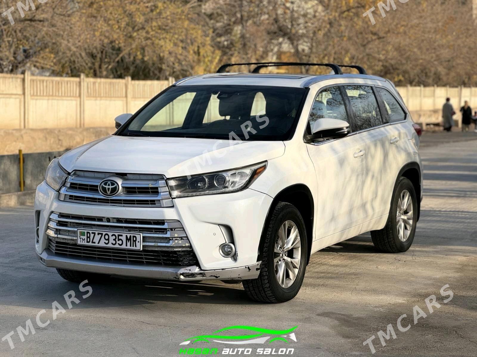 Toyota Highlander 2018 - 390 000 TMT - Мары - img 8