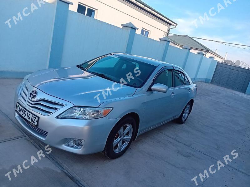 Toyota Camry 2011 - 179 000 TMT - Дашогуз - img 2