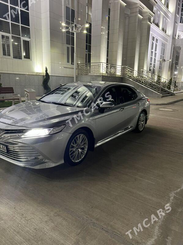 Toyota Camry 2018 - 279 000 TMT - Aşgabat - img 2