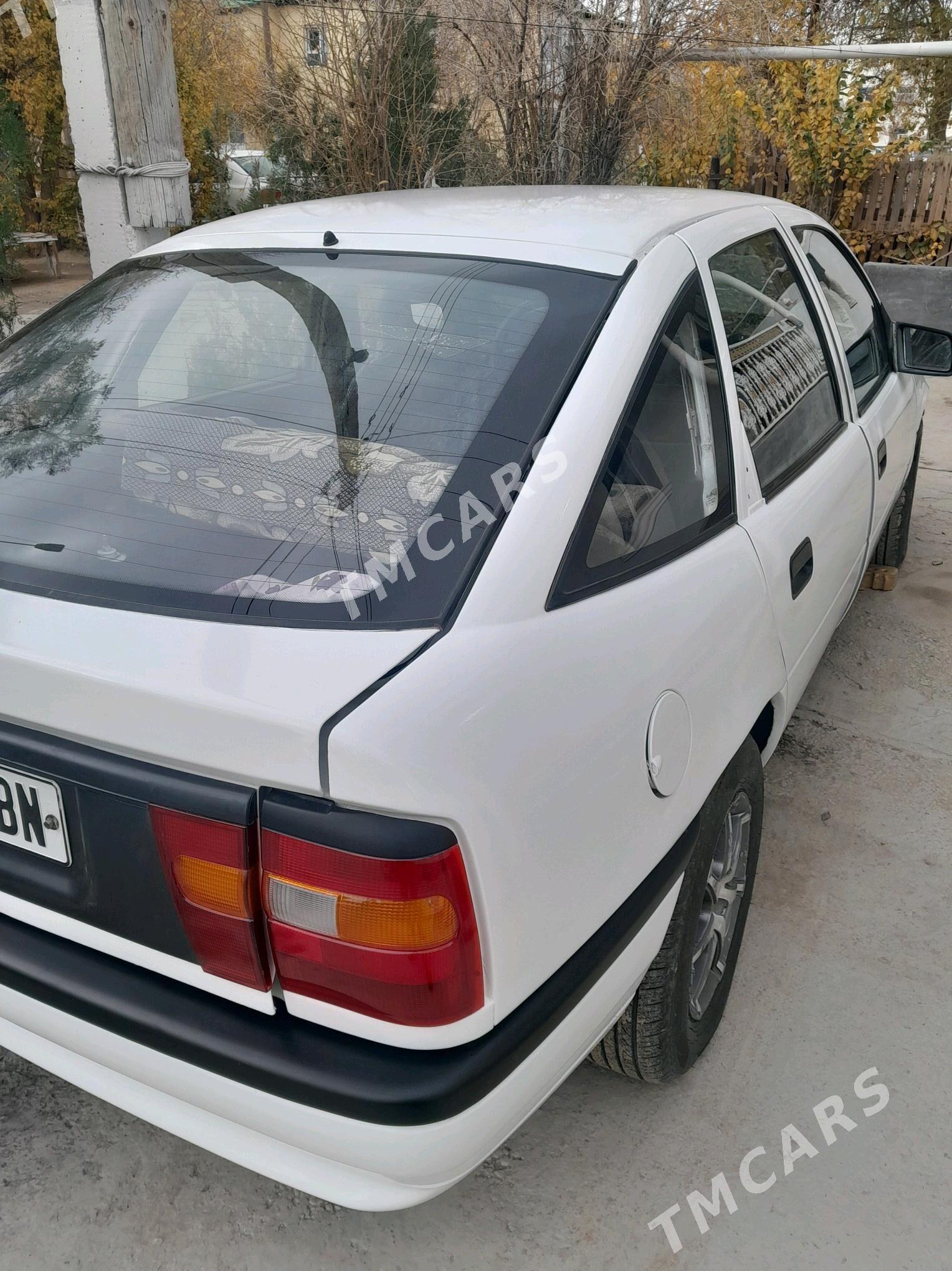 Opel Vectra 1991 - 30 000 TMT - Balkanabat - img 3