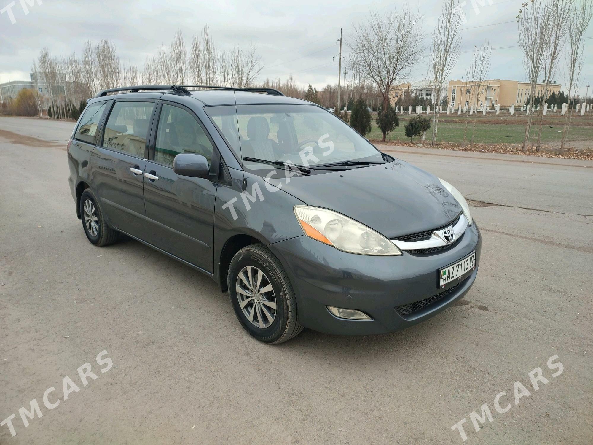 Toyota Sienna 2006 - 180 000 TMT - Губадаг - img 3