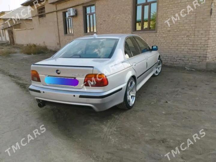 BMW 540 2000 - 130 000 TMT - Дашогуз - img 4