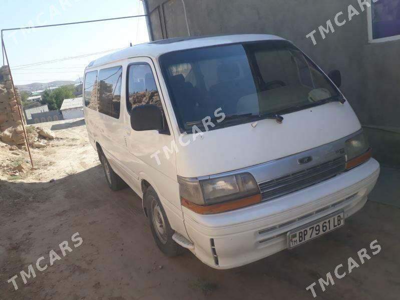 Toyota Hiace 1992 - 50 000 TMT - Magdanly - img 3