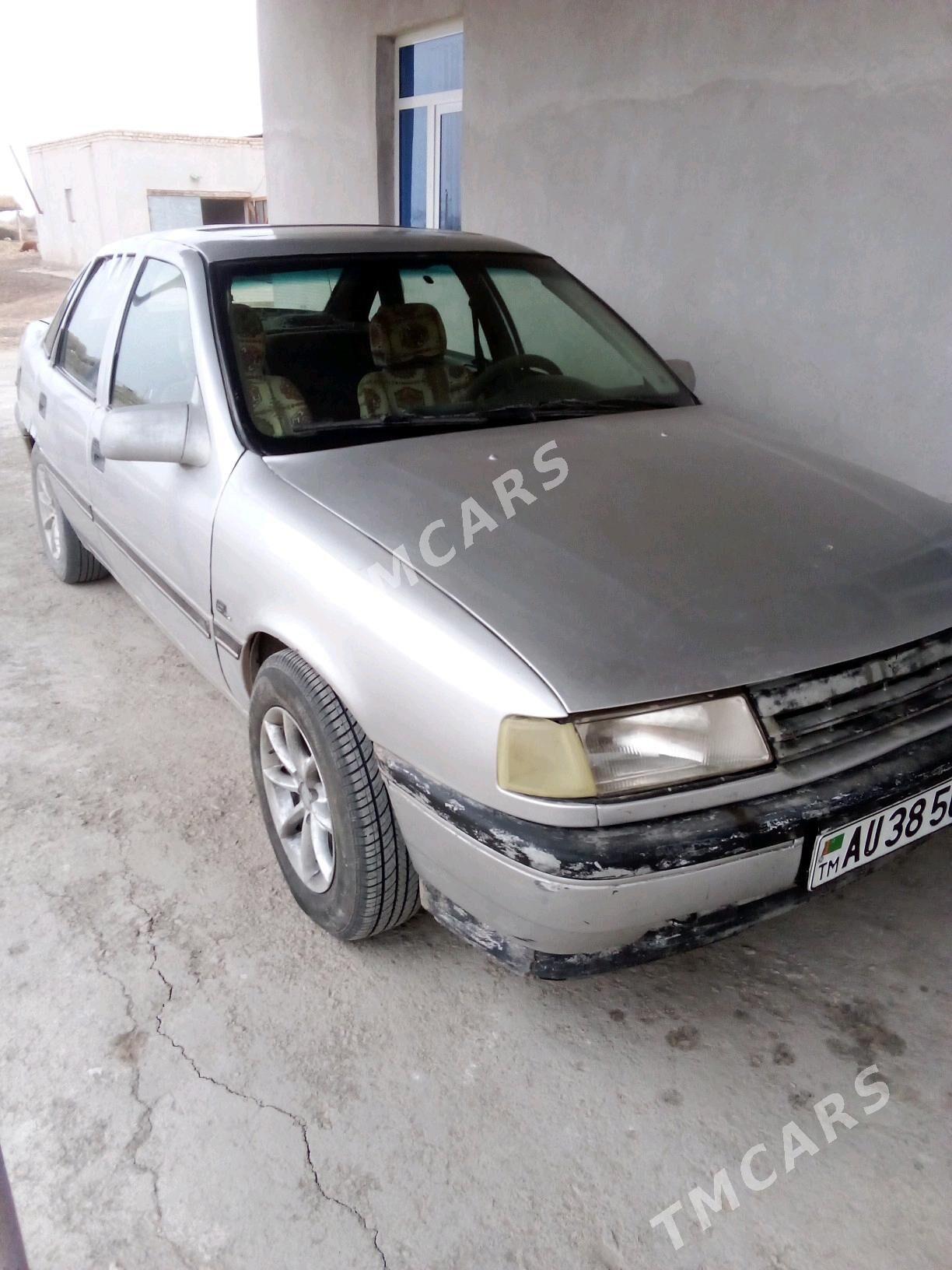 Opel Vectra 1992 - 25 000 TMT - Gubadag - img 2