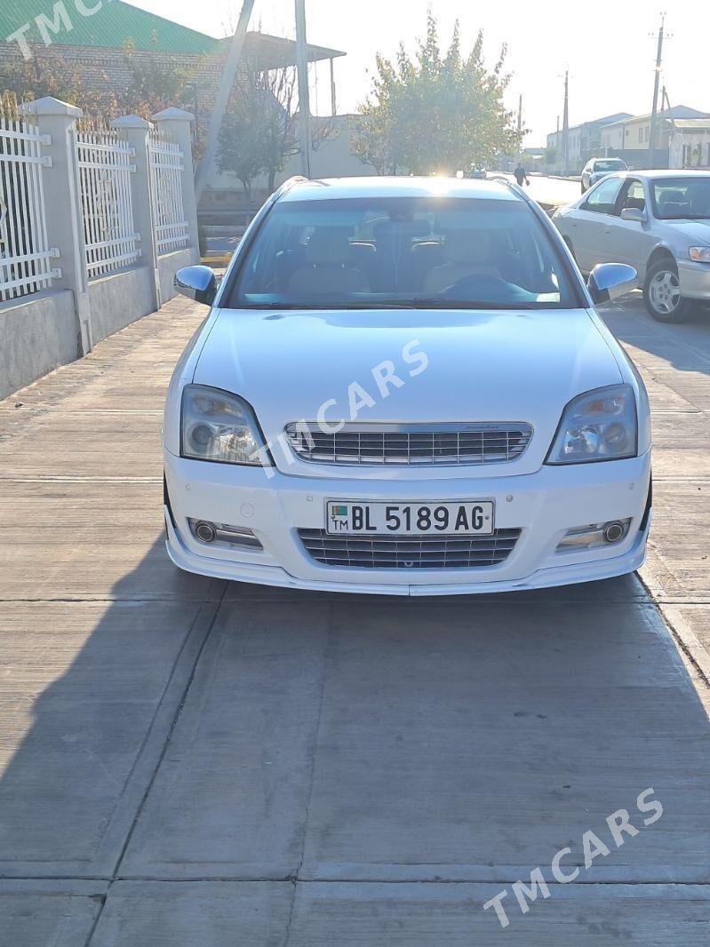 Opel Signum 2003 - 100 000 TMT - Кëши - img 4