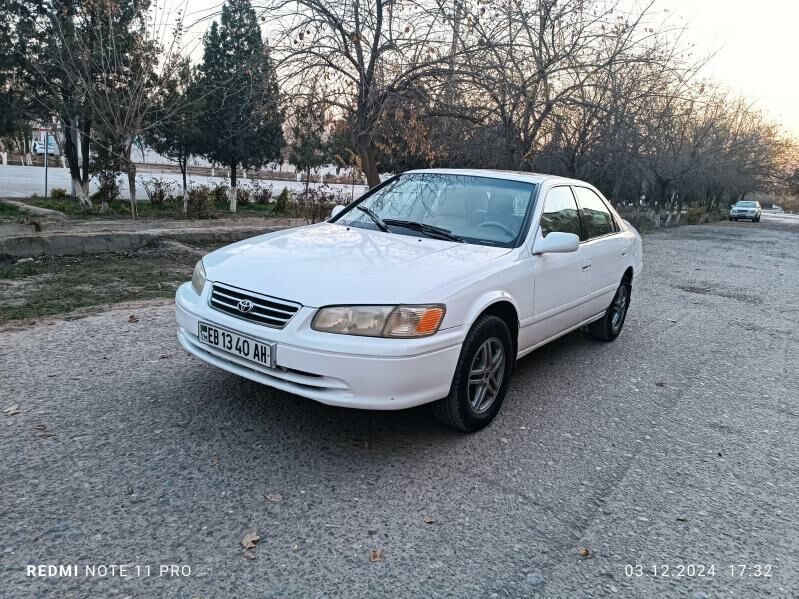 Toyota Camry 2001 - 105 000 TMT - Теджен - img 2