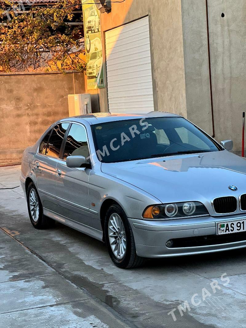 BMW E39 2001 - 140 000 TMT - Балканабат - img 2