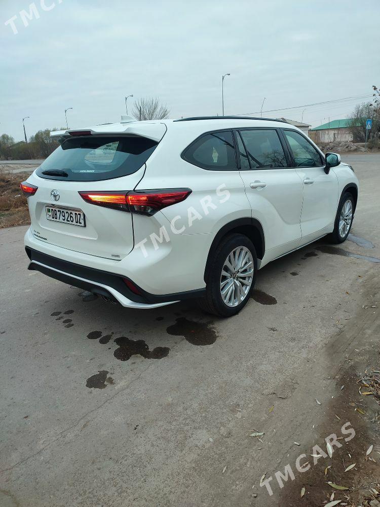 Toyota Highlander 2021 - 600 000 TMT - Daşoguz - img 3