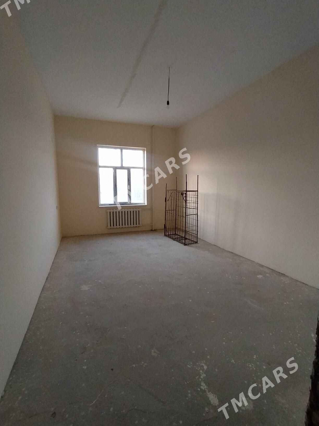 Элитка Джудзавод 1эт3ком 145м² - Дашогуз - img 7