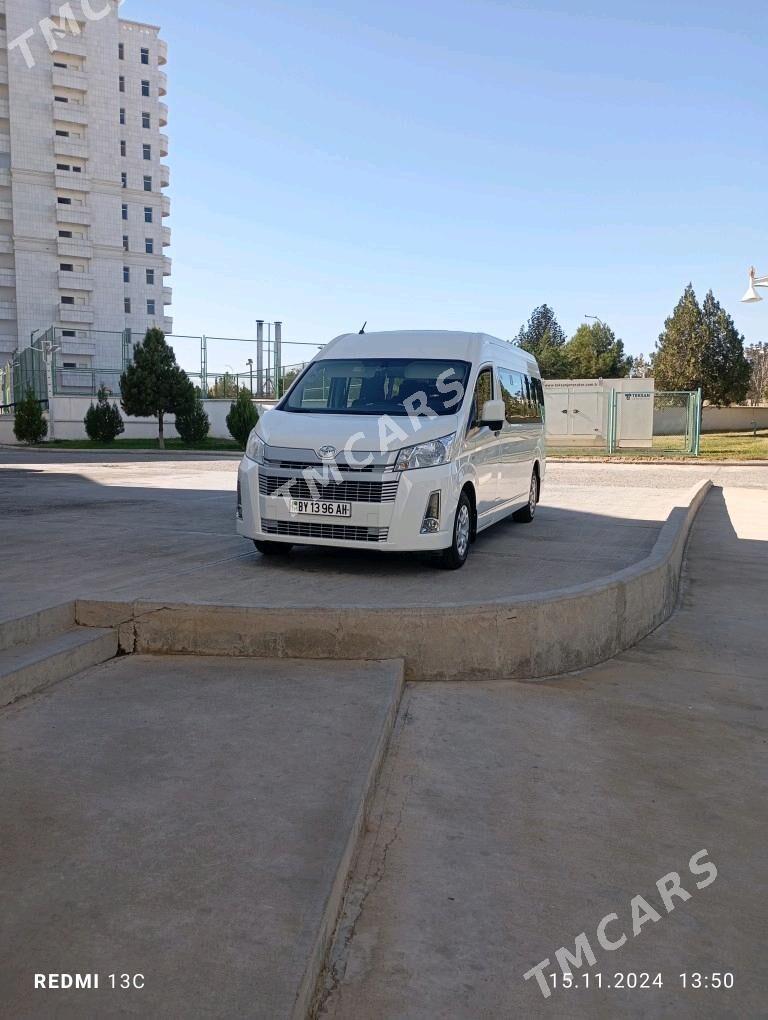 Toyota Hiace 2019 - 620 000 TMT - Gökdepe - img 7