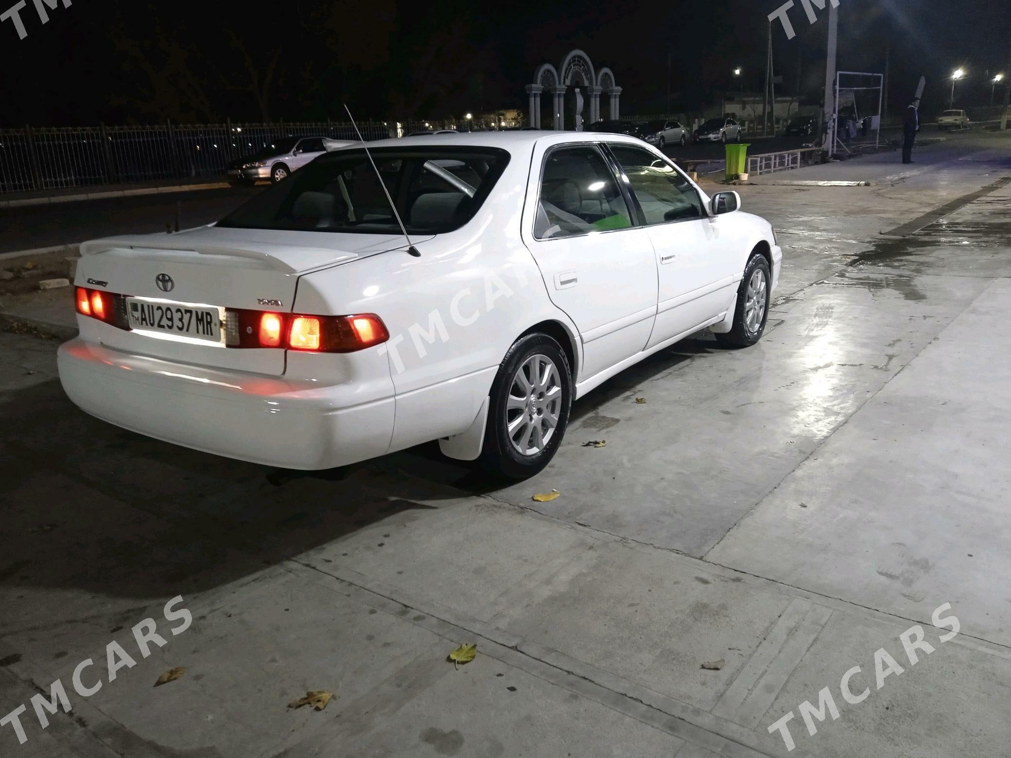 Toyota Camry 2001 - 100 000 TMT - Мары - img 2