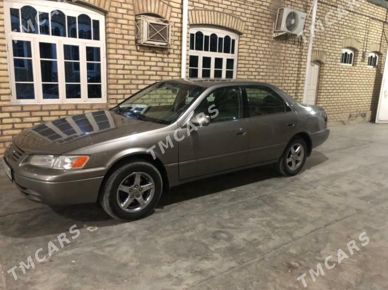 Toyota Camry 1997 - 125 000 TMT - Мары - img 3