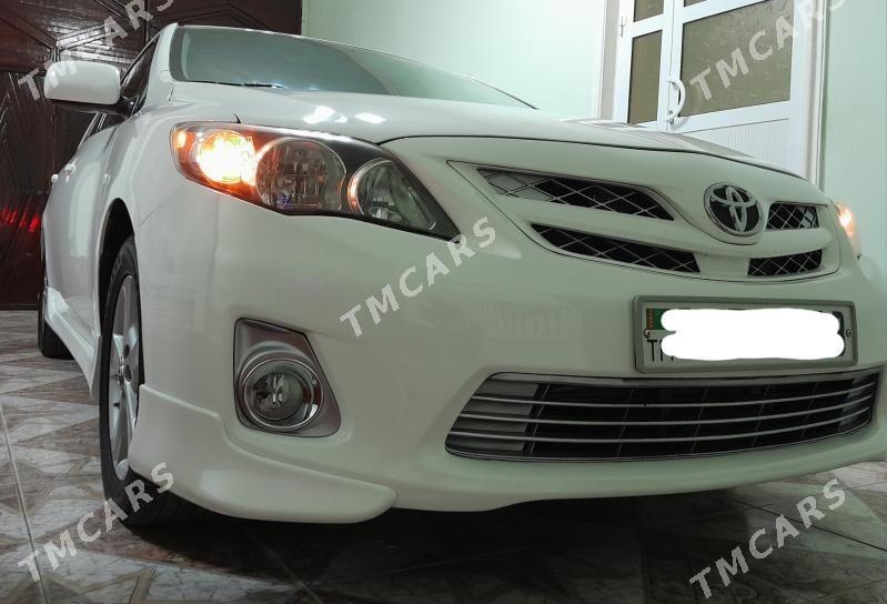 Toyota Corolla 2013 - 158 000 TMT - Туркменабат - img 2