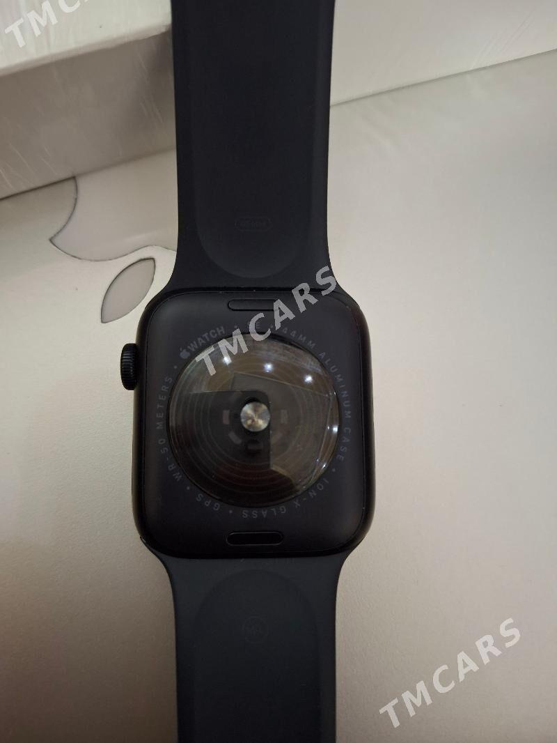 2024 Apple Watch SE 44mm - 11 mkr - img 2