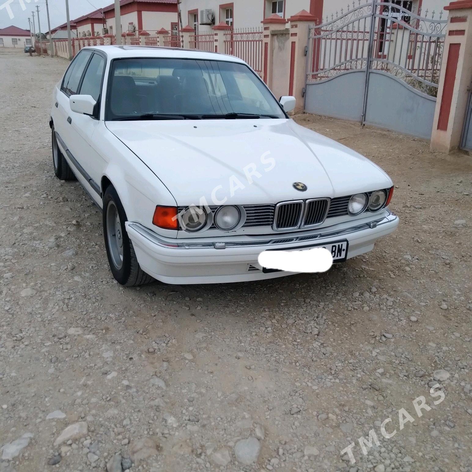 BMW 535 1990 - 32 000 TMT - Balkanabat - img 4