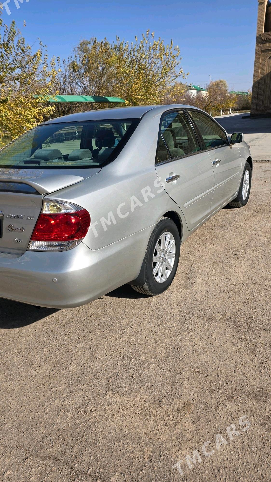 Toyota Camry 2005 - 215 000 TMT - Türkmenbaşy etr. - img 2