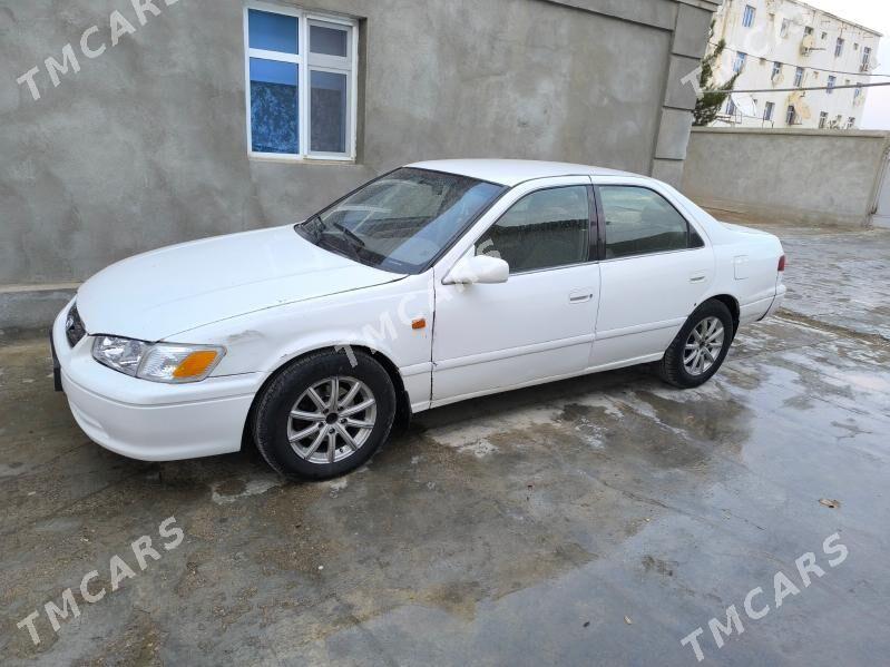 Toyota Camry 2000 - 70 000 TMT - Мары - img 2