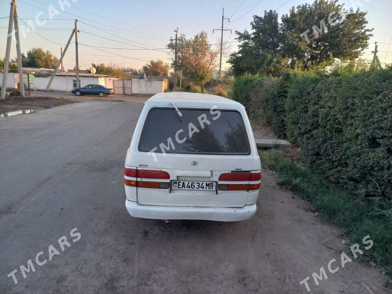 Toyota Hiace 1992 - 27 000 TMT - Daşoguz - img 2