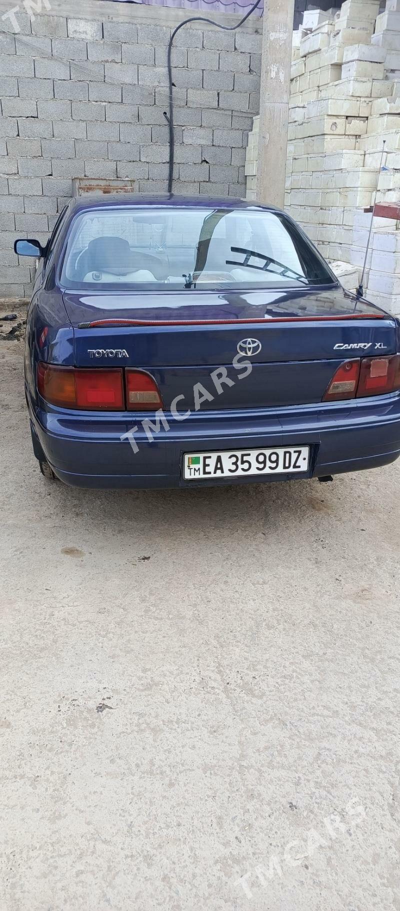 Toyota Camry 1995 - 80 000 TMT - Köneürgenç - img 5