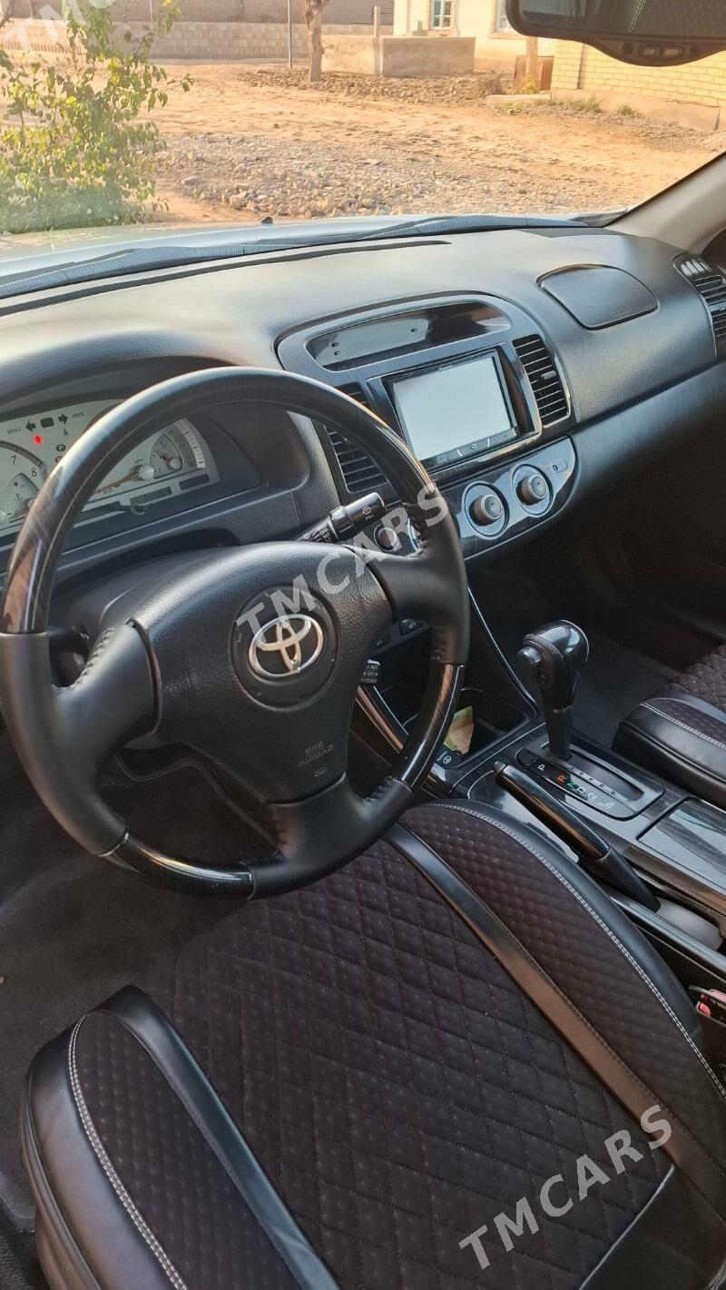 Toyota Camry 2002 - 180 000 TMT - Векильбазар - img 3