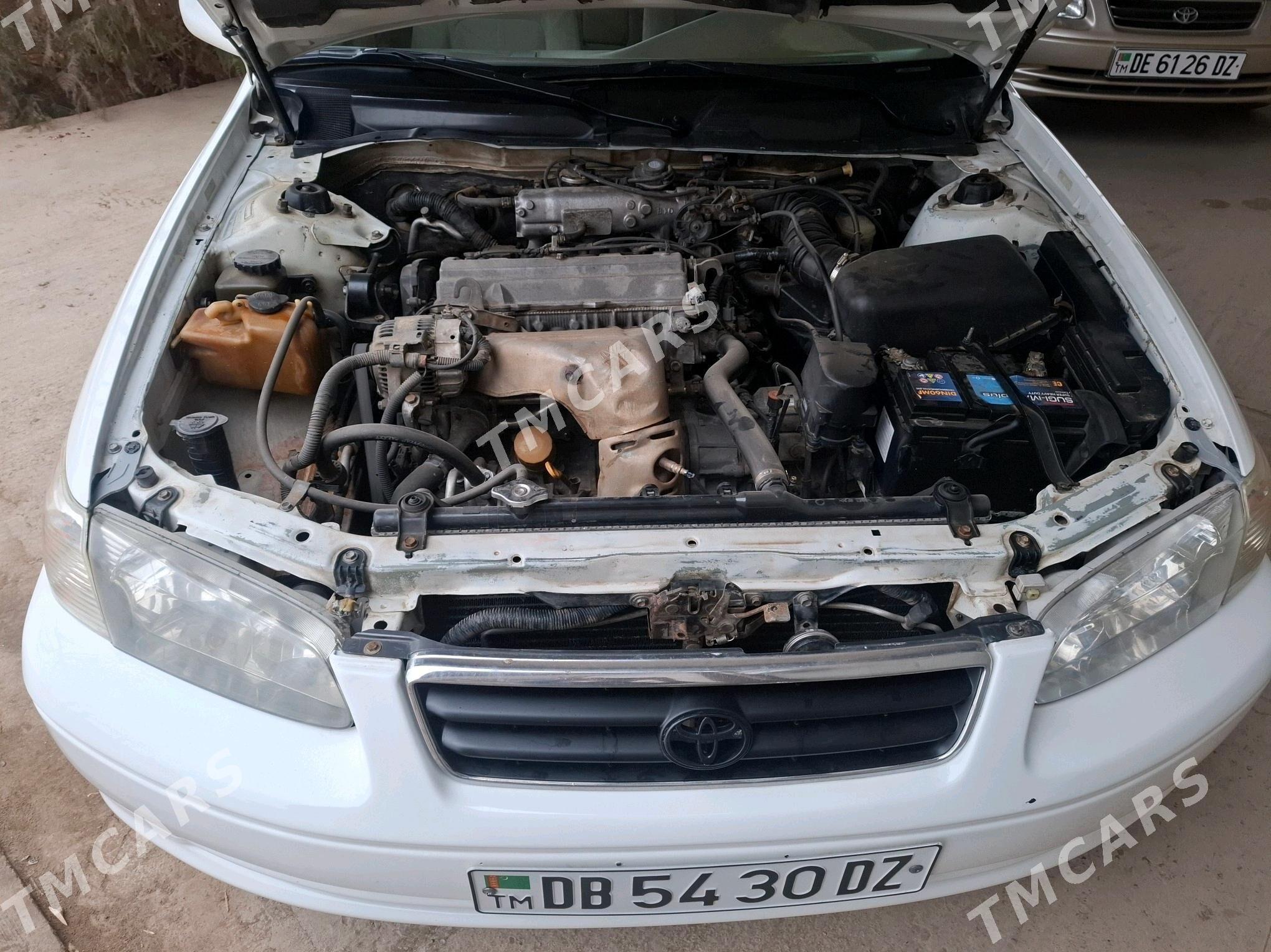 Toyota Camry 2000 - 135 000 TMT - Köneürgenç - img 6