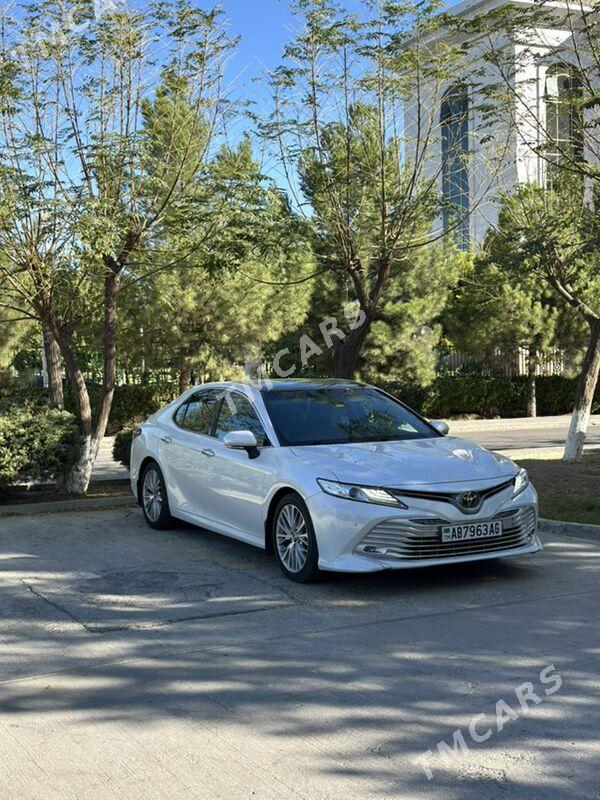 Toyota Camry 2018 - 385 000 TMT - Ашхабад - img 4