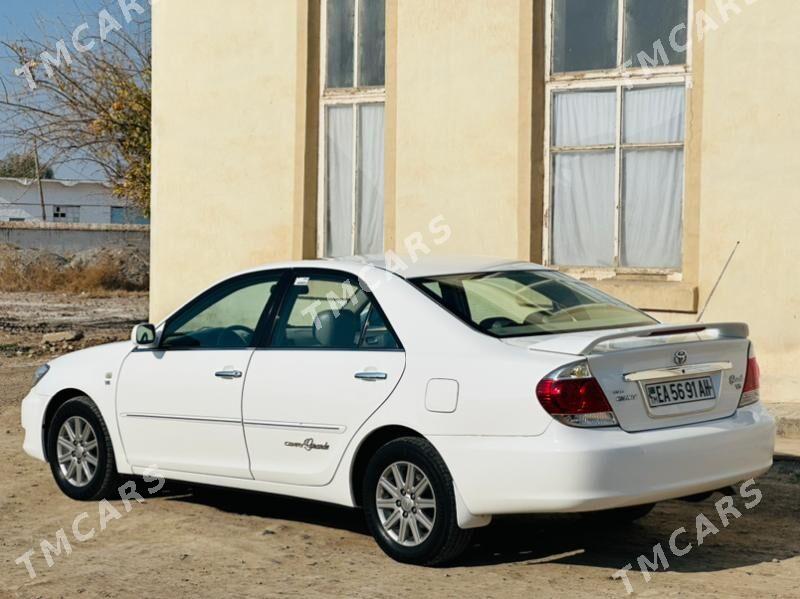 Toyota Camry 2005 - 210 000 TMT - Мары - img 3