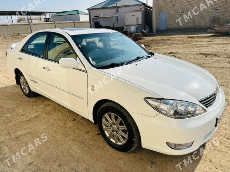 Toyota Camry 2005 - 210 000 TMT - Мары - img 8