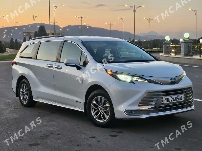 Toyota Sienna 2021 - 490 000 TMT - Гуртли - img 3