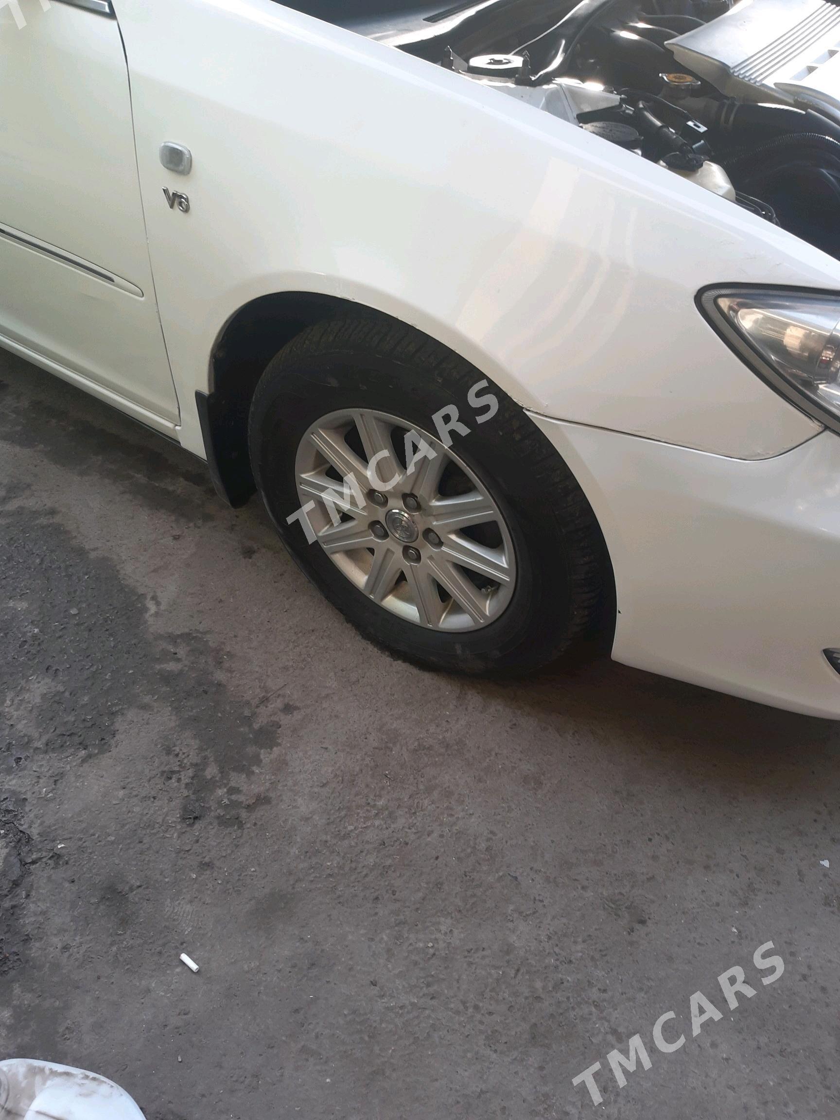 Toyota Camry 2005 - 169 000 TMT - Aşgabat - img 2