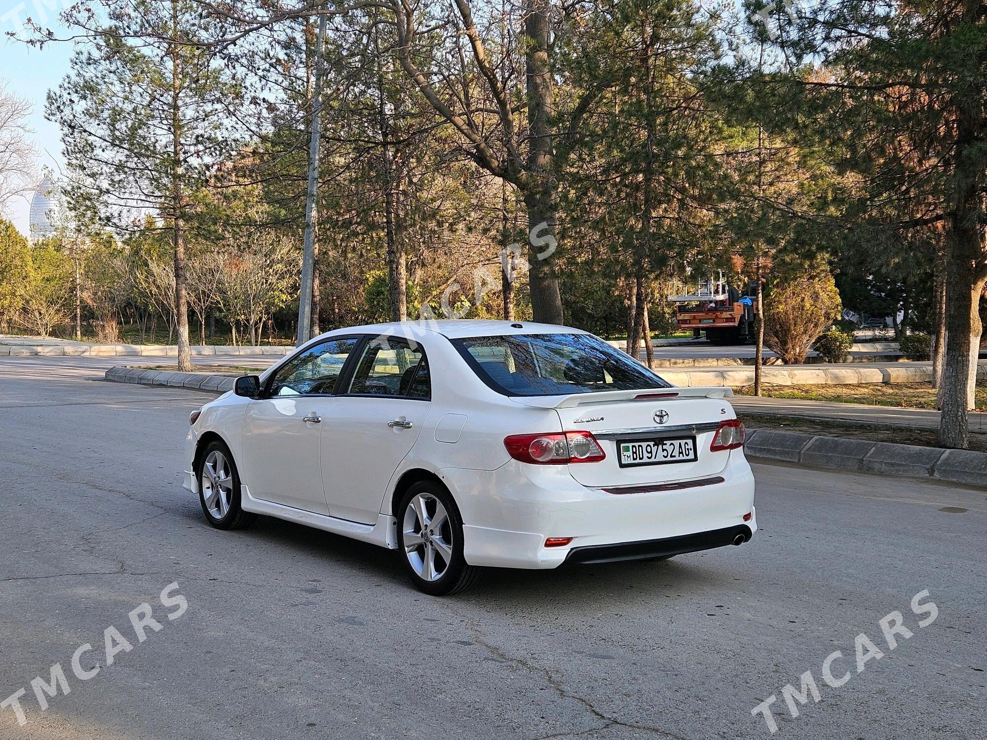 Toyota Corolla 2011 - 129 000 TMT - Aşgabat - img 4