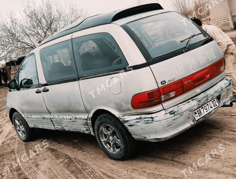 Toyota Previa 1994 - 30 000 TMT - Türkmenbaşy etr. - img 3