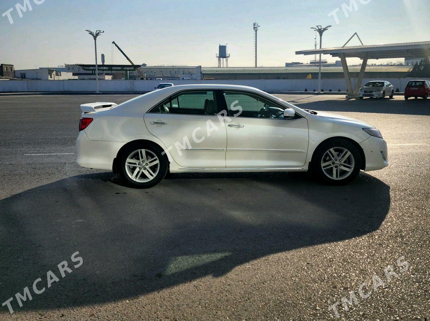 Toyota Camry 2012 - 159 000 TMT - Дашогуз - img 5