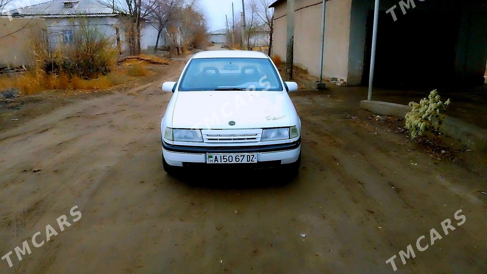 Opel Vectra 1990 - 30 000 TMT - Gubadag - img 3