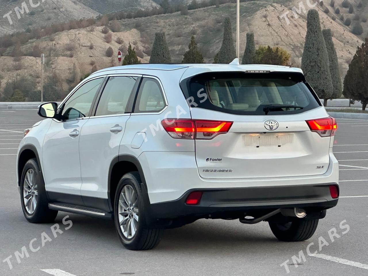 Toyota Highlander 2019 - 488 000 TMT - Aşgabat - img 4