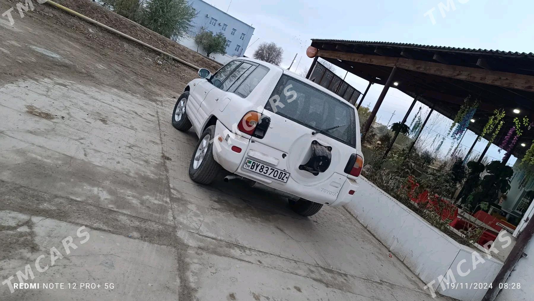 Toyota RAV4 1997 - 75 000 TMT - Кёнеургенч - img 2