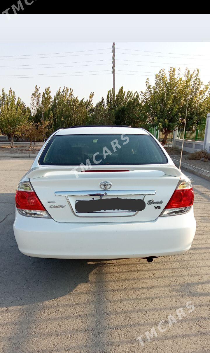 Toyota Camry 2004 - 170 000 TMT - Дашогуз - img 3