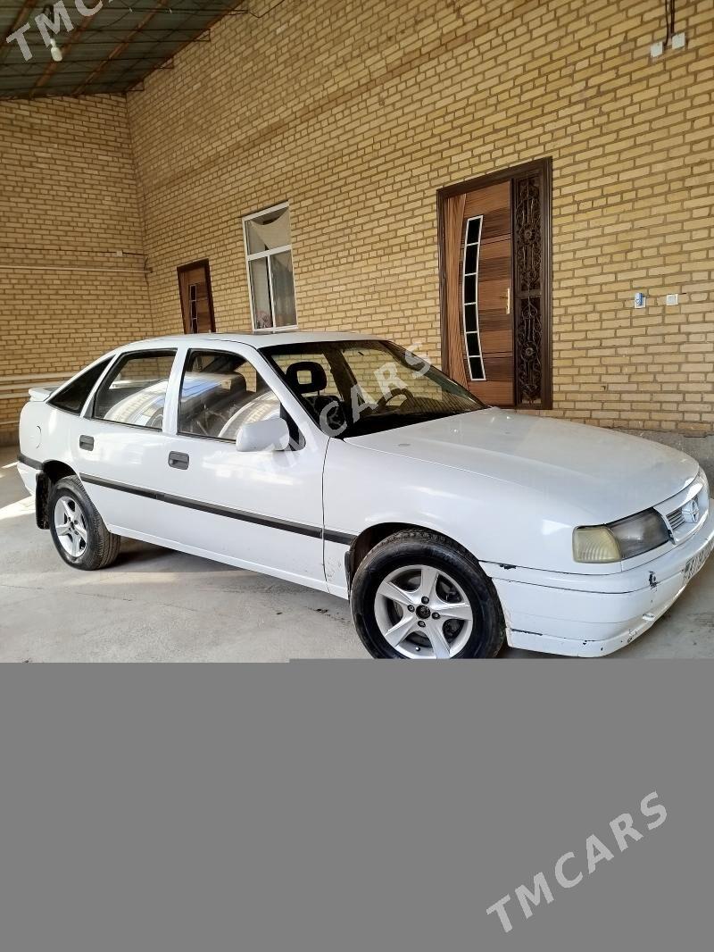 Opel Vectra 1993 - 30 000 TMT - Дянев - img 2