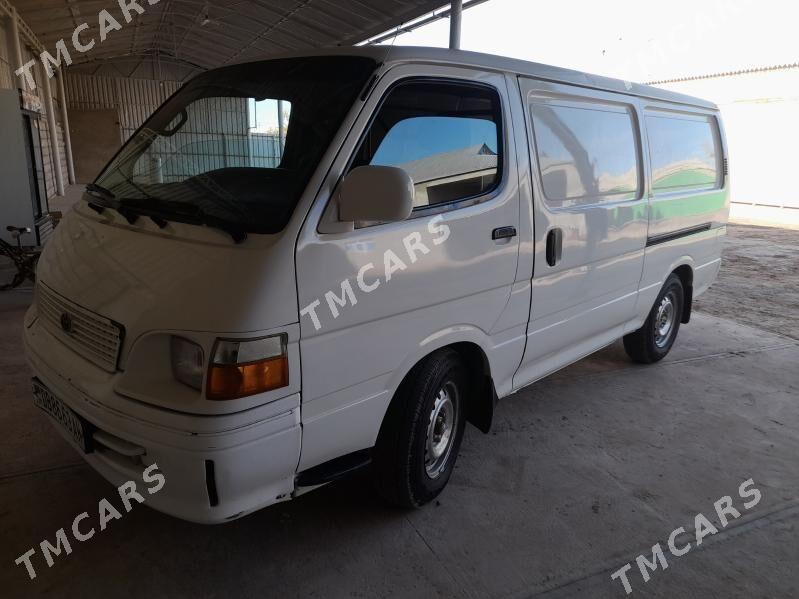 Toyota Hiace 2003 - 130 000 TMT - Babadaýhan - img 2