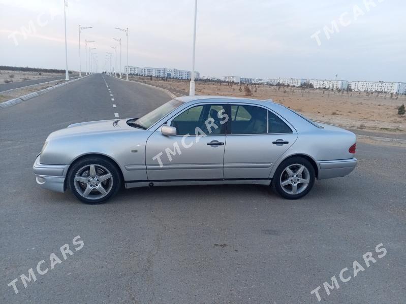 Mercedes-Benz E320 1997 - 60 000 TMT - Türkmenbaşy - img 5