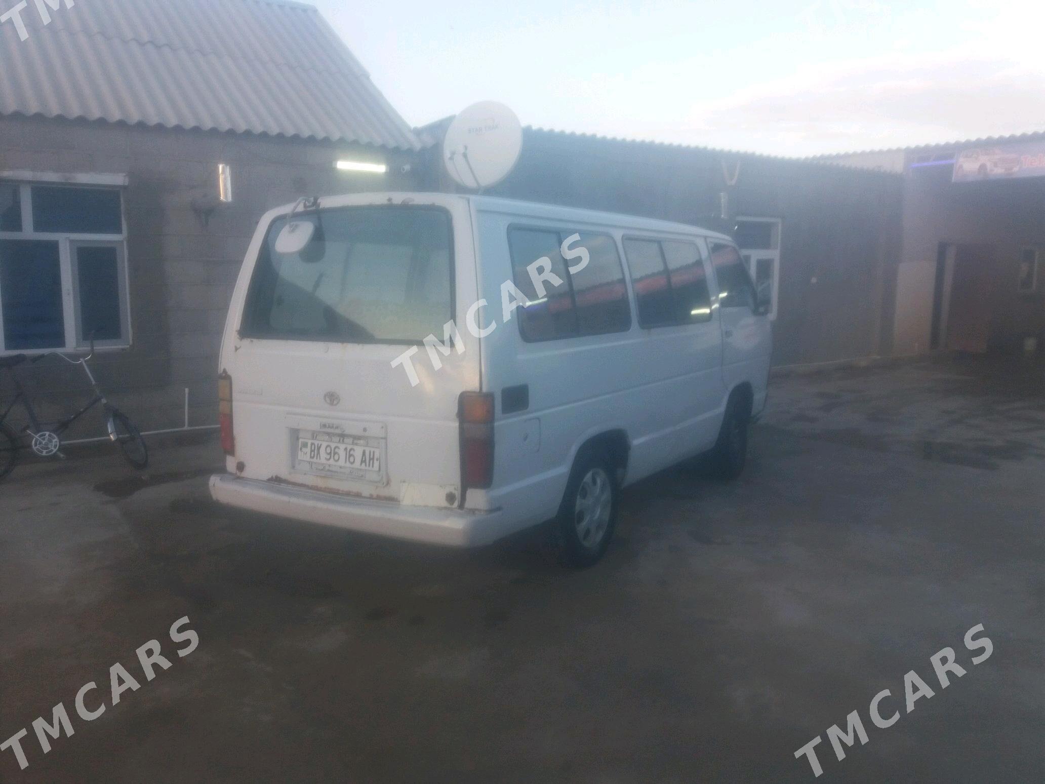 Toyota Hiace 1989 - 28 000 TMT - Babadaýhan - img 2