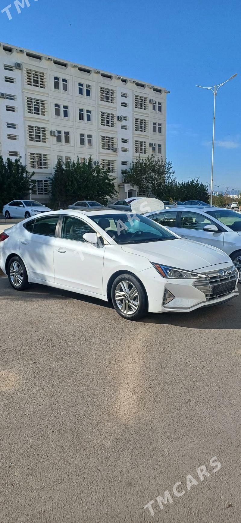 Hyundai Elantra 2020 - 215 000 TMT - Aşgabat - img 3